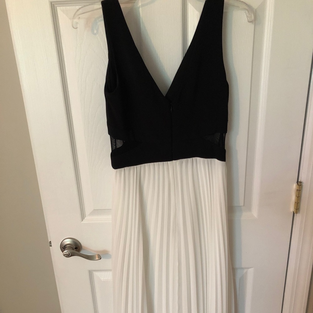 XSCAPE black and white silky fancy maxi dress